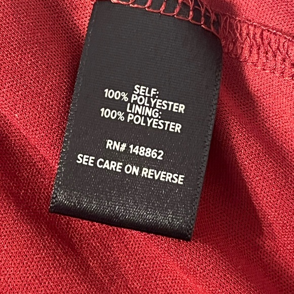 Women's Torrid Plus 1X Red Floral Cold Shoulder Mini Dress - Picture 7 of 7